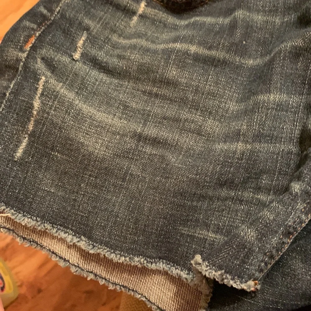 J crew size 26 distressed stretch denim blue jean short mini 3.5” cutoff shorts